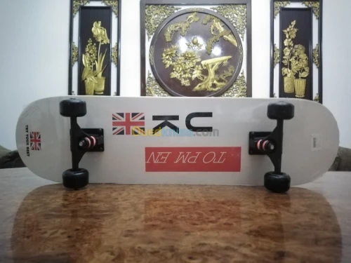 Skateboard