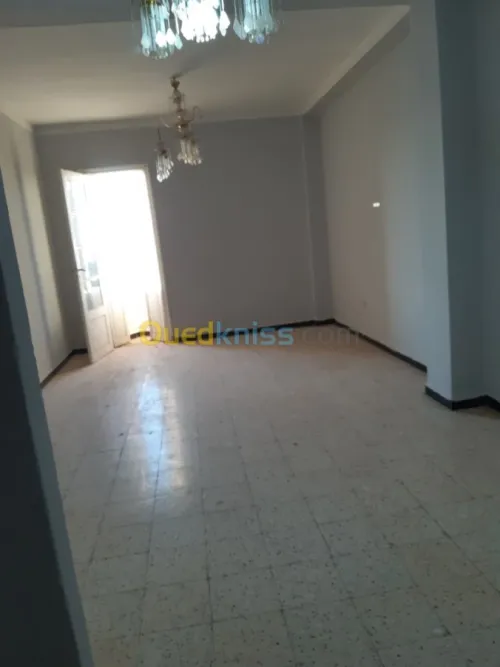 Vente Appartement F3 Mostaganem Sidi ali
