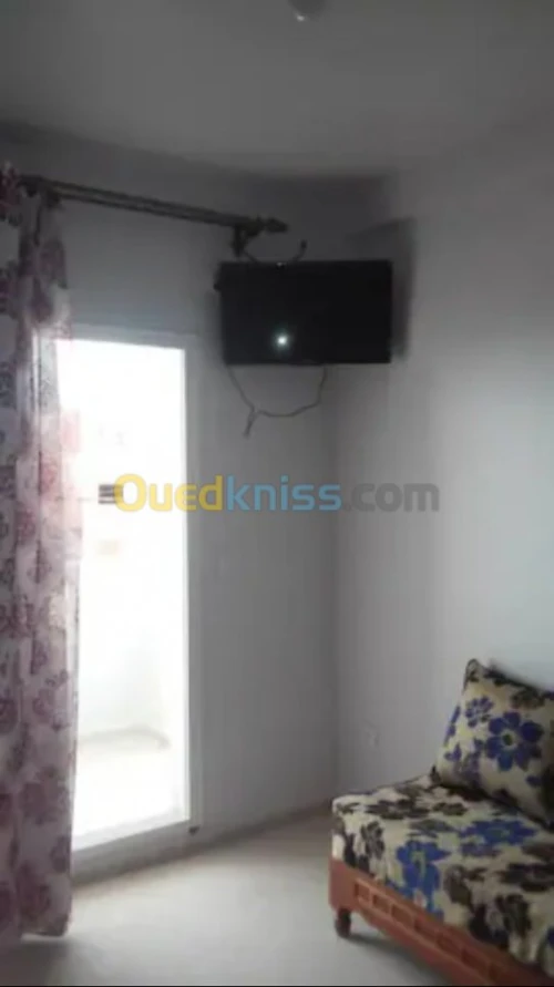 Location vacances Appartement F3 Tlemcen Souahlia