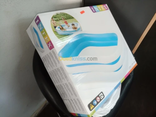 Vendre une grande piscine 