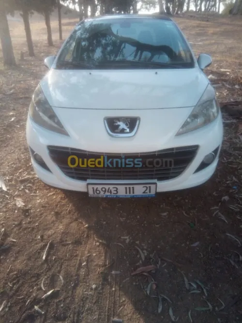 Peugeot 207 2011 