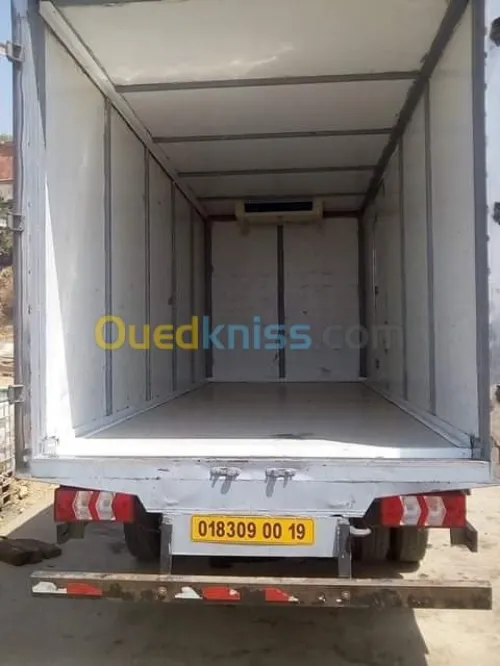 SHACMAN X9  7.5ton