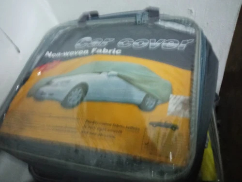 Baches ou Housses pour voiture et compresseur