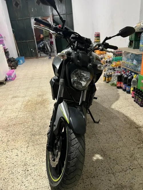 yamaha mt-07 2018