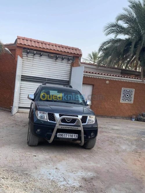 Nissan Pathfinder 2010 