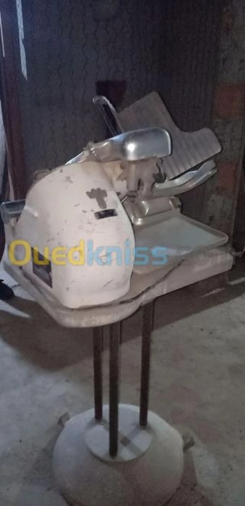 Trancheur Par gravité 