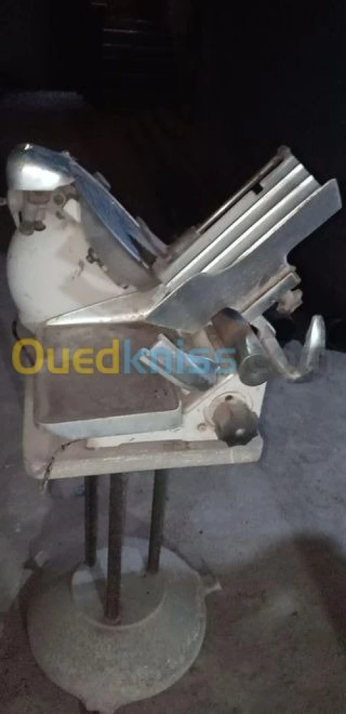 Trancheur Par gravité 