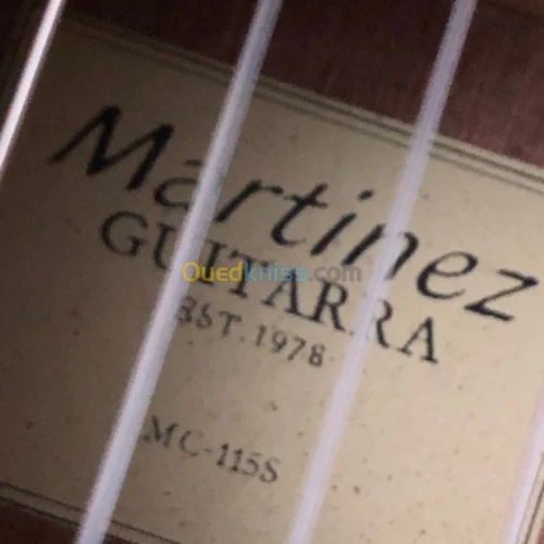 Guitare classique “Martinez”