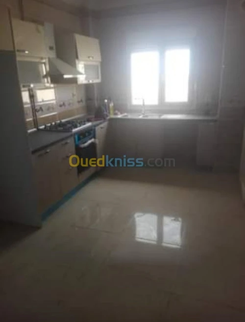 Location Appartement F4 Alger Zeralda