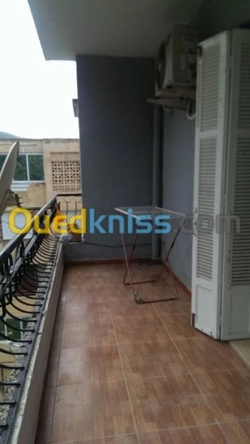 Vente Appartement F3 Bejaia Tichy