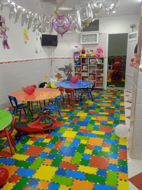  crèche Super Nanny a bordj el bahri 