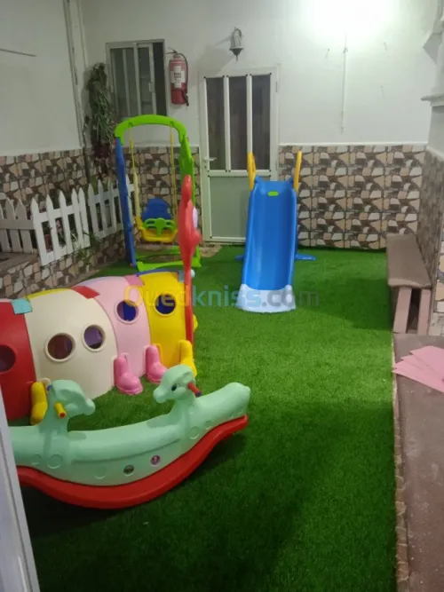  crèche Super Nanny a bordj el bahri 