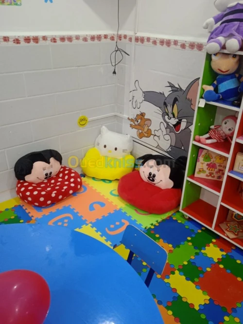  crèche Super Nanny a bordj el bahri 