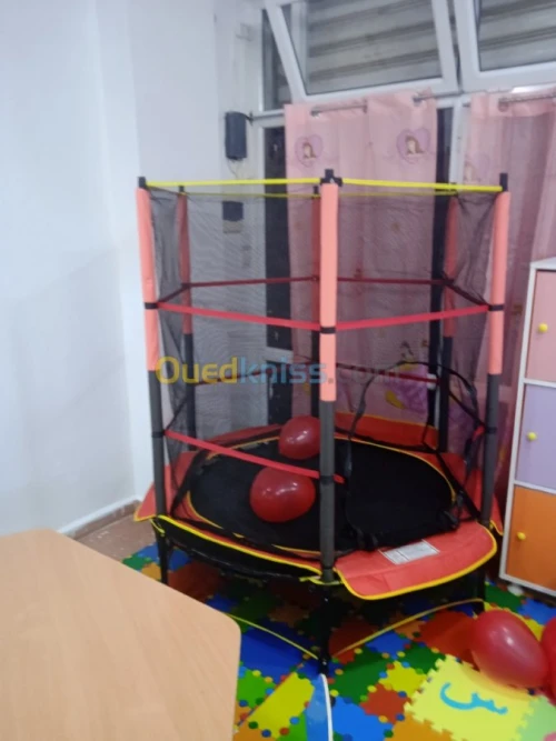  crèche Super Nanny a bordj el bahri 