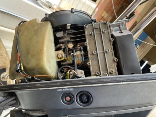 Moteur hors bord Susuki 