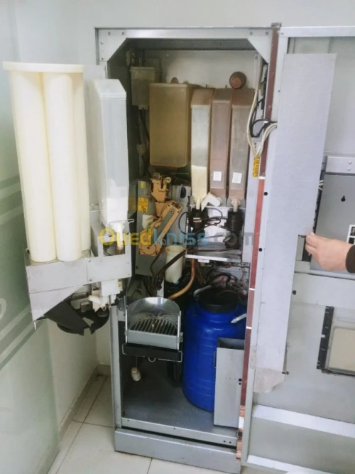 distributeur automatique de cafe