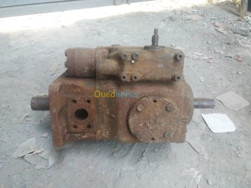 Pompe hydraulique pour malaxeur 
