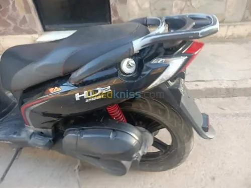 Sym HD2