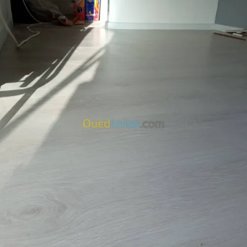 Pose du parquet stratifié