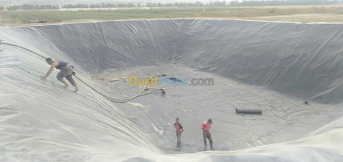 Geomembrane geocomposites, géotextiles