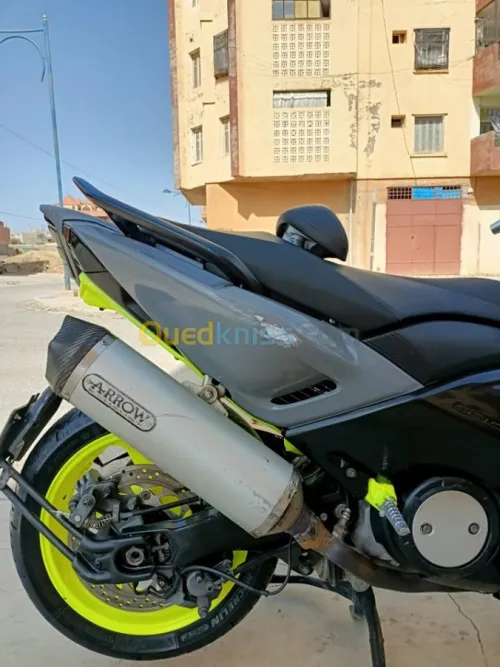 T MAX 530 T MAX