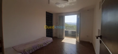 Location vacances Appartement F2 Bejaia Beni ksila