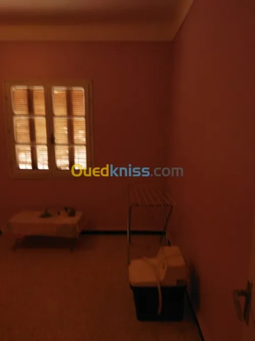 Location Niveau De Villa F4 Ain defla Miliana