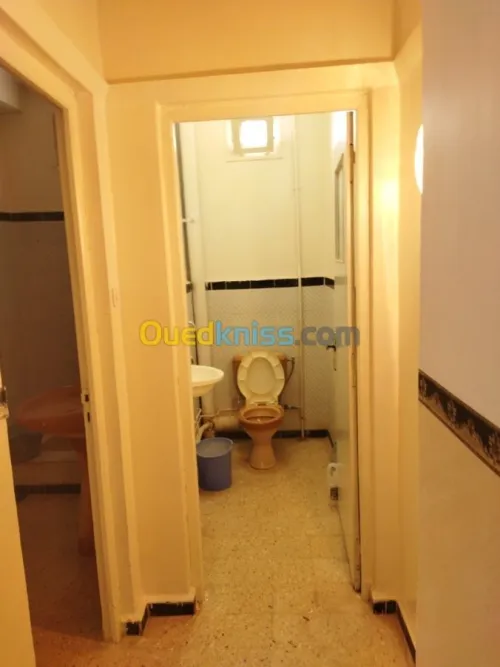 Location Niveau De Villa F4 Ain defla Miliana