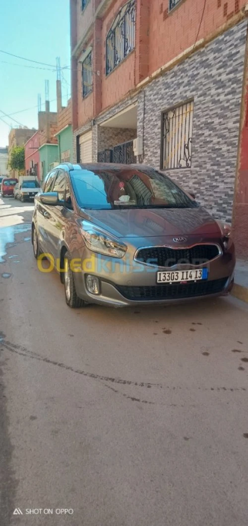 Kia Carens 2014 ..
