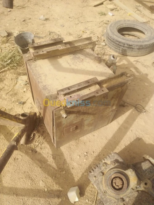 صوندا الة حفر Berliet GBH 6x4