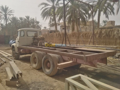 صوندا الة حفر Berliet GBH 6x4