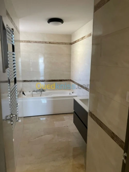 Location Appartement Alger Dely brahim