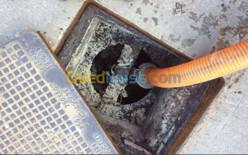 camion Hydrocureur debouchage vidange 