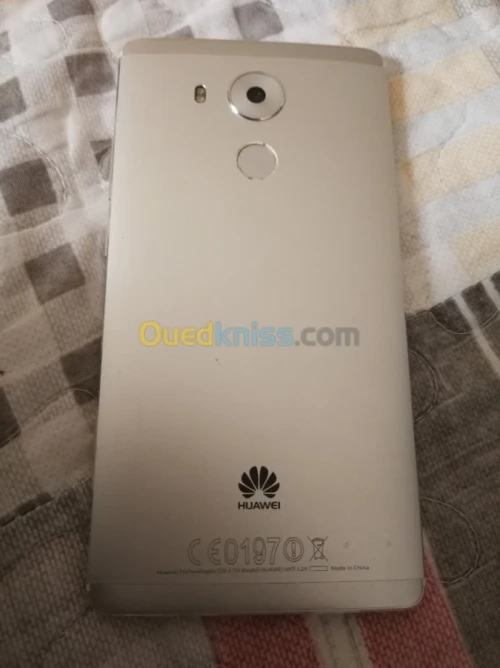 Huawei Mate 8 
