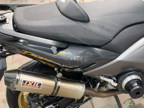 Yamaha Tmax iron 2