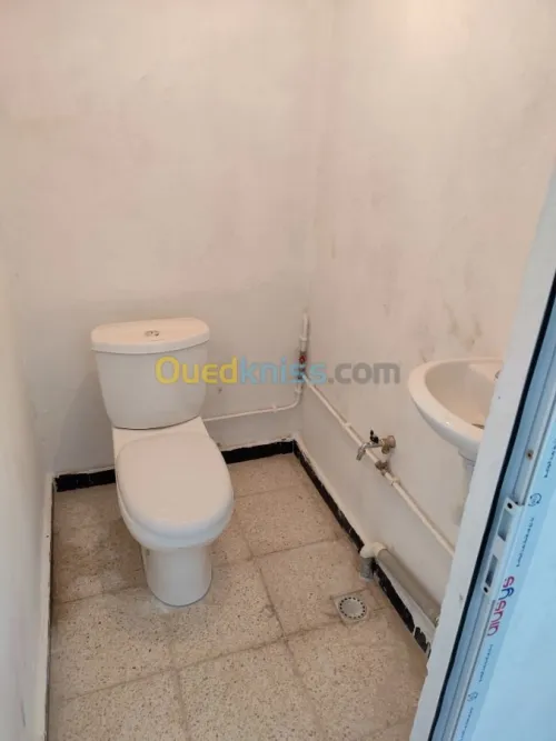 Location Local Alger El harrach