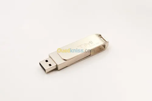 FLASH DRIVE