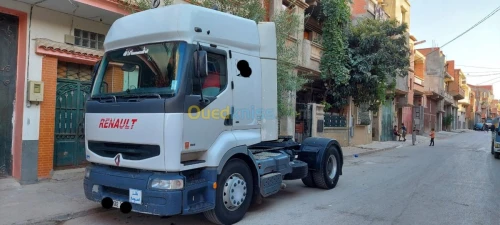 Renault Premuim  400