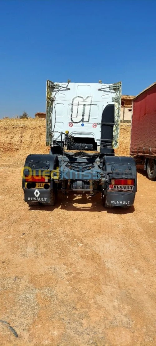 Renault Premuim  400