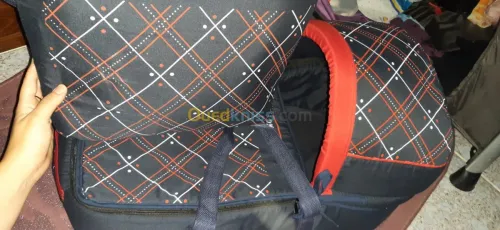 Trousseau vêtements bébé 