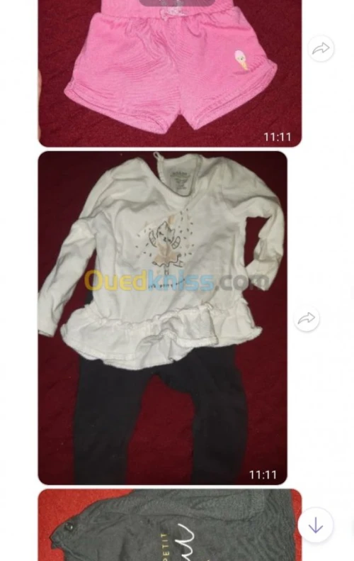 Trousseau vêtements bébé 