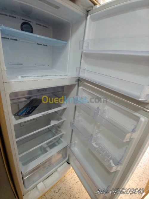 REFRIGERATEUR SAMSUNG 590L  BLANCHE TWIN COOLING RT59K6231WW