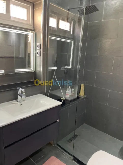 Location vacances Appartement F2 Alger Ain benian