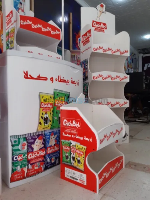 Fabrication des présentoirs 