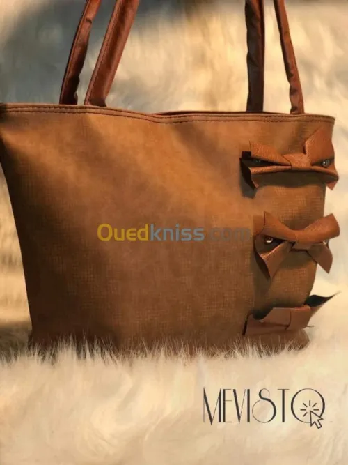Sacs à main et pochettes 