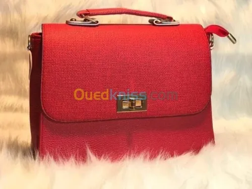 Sacs à main et pochettes 