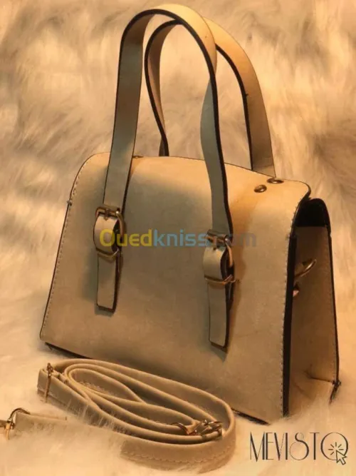 Sacs à main et pochettes 