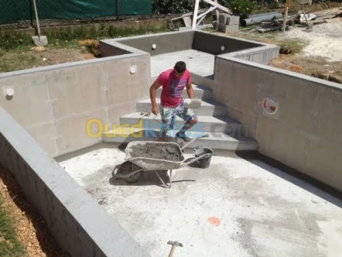 Construire   bach d'eaux des piscine