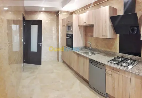 Vente Appartement F4 Alger Cheraga