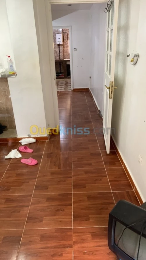 Vente Studio Alger Chevalley